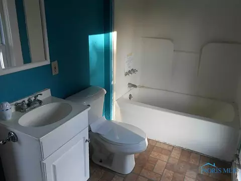 110 W Main St, Wayne, OH 43466 photo 16