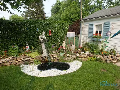 418 E Dudley St, Maumee, OH 43537 photo 13