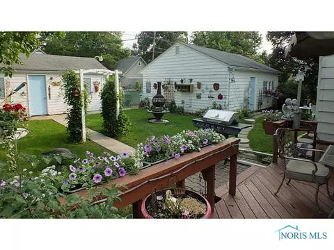 418 E Dudley St, Maumee, OH 43537 photo 15