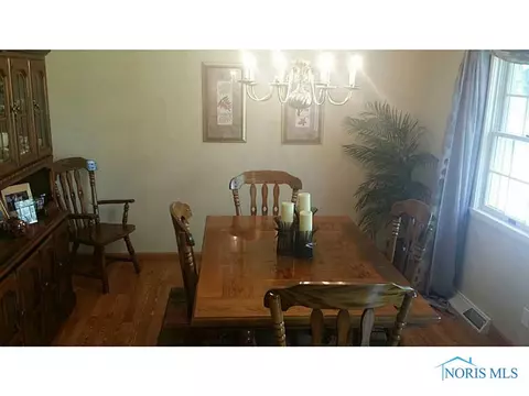 5165 Eber Rd, Monclova, OH 43542 photo 4