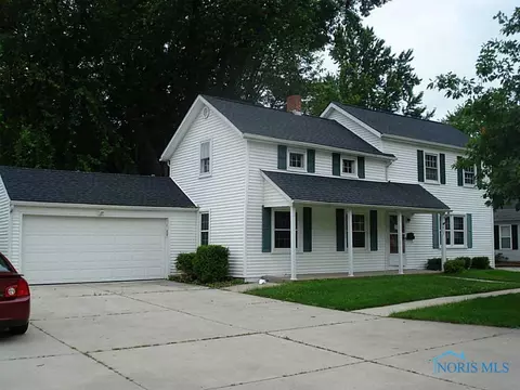 413 E Main St, Napoleon, OH 43545 photo 3