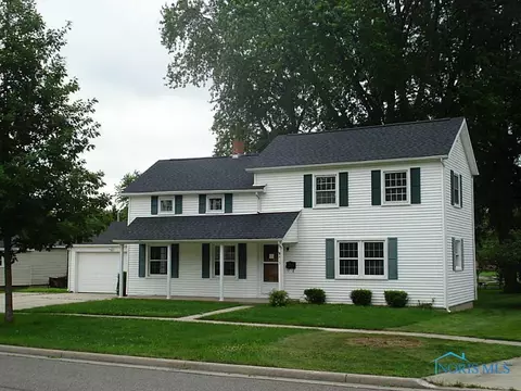 413 E Main St, Napoleon, OH 43545 photo 1