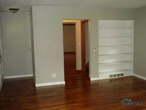 413 E Main St, Napoleon, OH 43545 photo 7