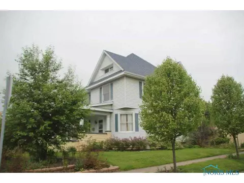 320 N Williams St, Paulding, OH 45879 photo 2