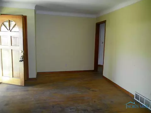 2308 Westmonte Rd, Toledo, OH 43607 photo 4