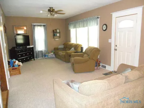 722 S Main St, Bryan, OH 43506 photo 12