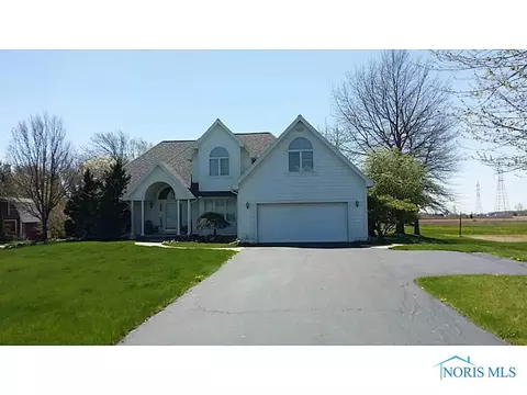 5740 Cedar Point Rd, Oregon, OH 43616 photo 1