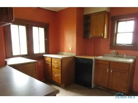 416 Center St, Bryan, OH 43506 photo 7