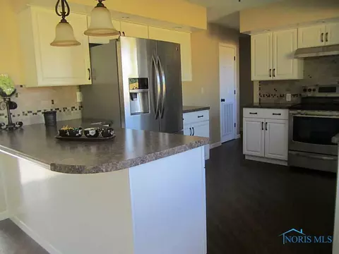106 Grace St, Bryan, OH 43506 photo 10