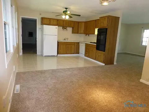3065 Lambert Dr, Toledo, OH 43613 photo 7