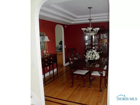 905 Greystone Dr, Bryan, OH 43506 photo 6