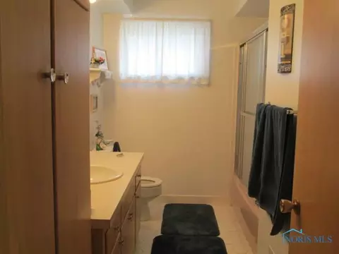 2856 Wanamaker Dr, Toledo, OH 43613 photo 10