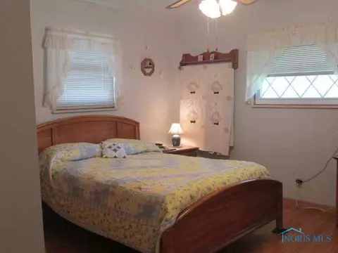 2856 Wanamaker Dr, Toledo, OH 43613 photo 12