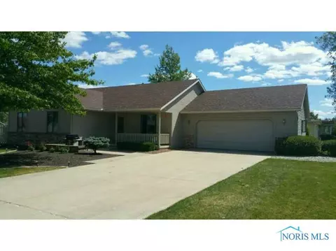 1445 Rays Dr, Bryan, OH 43506 photo 2