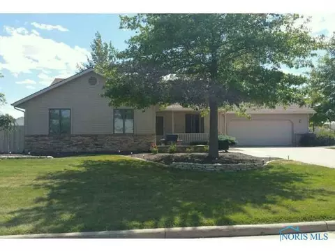 1445 Rays Dr, Bryan, OH 43506 photo 1