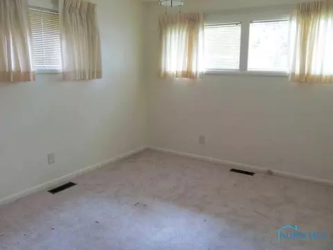 5457 Falla Ct, Toledo, OH 43613 photo 7