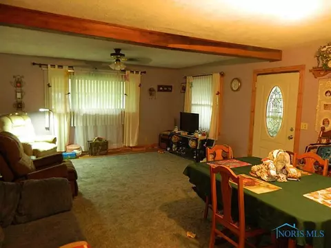 208 E Church St, West Unity, OH 43570 photo 7