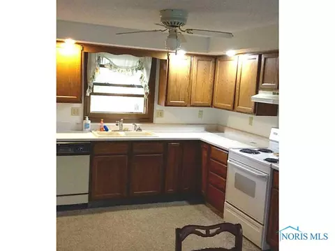 820 Springdale Dr, Paulding, OH 45879 photo 5