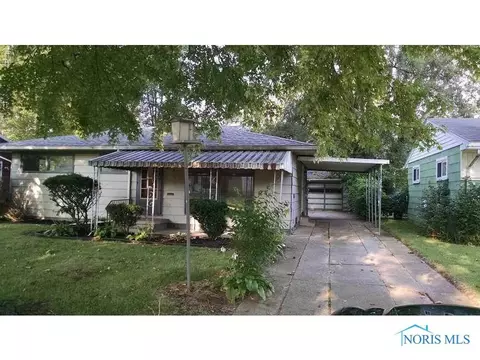 817 Ranch Dr, Toledo, OH 43607 photo 1