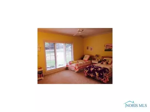 116 Deerfield Cir, Bryan, OH 43506 photo 12