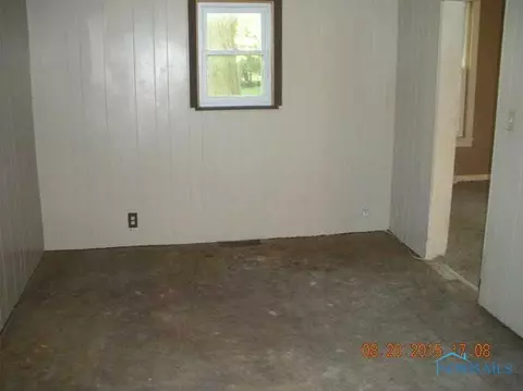 207 S Main St, Edon, OH 43518 photo 4