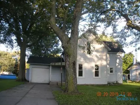 207 S Main St, Edon, OH 43518 photo 1