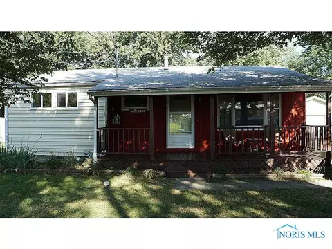304 Jackson St, Delta, OH 43515 photo 1