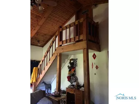 28130 E Broadway, Walbridge, OH 43465 photo 4