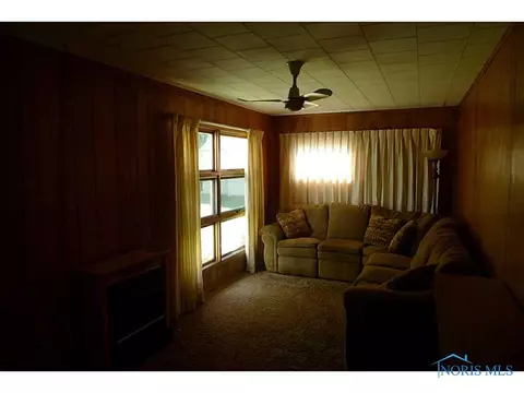 756 N Cherry St, Paulding, OH 45879 photo 5