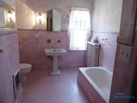 2029 Potomac, Toledo, OH 43607 photo 16