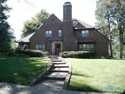 2029 Potomac, Toledo, OH 43607 photo 1