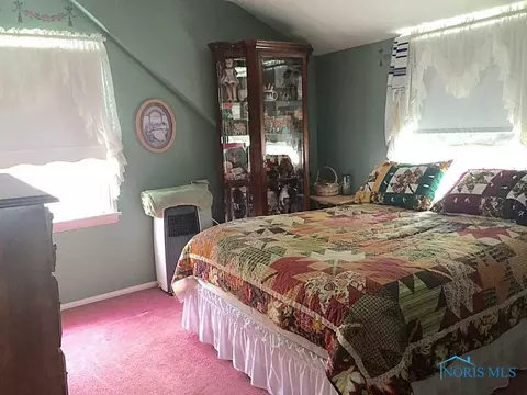 705 Independence Rd, Toledo, OH 43607 photo 15