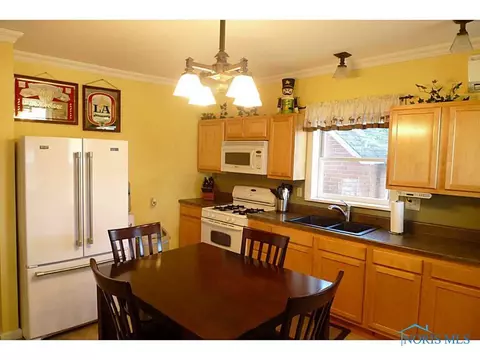 763 N Williams, Paulding, OH 45879 photo 3