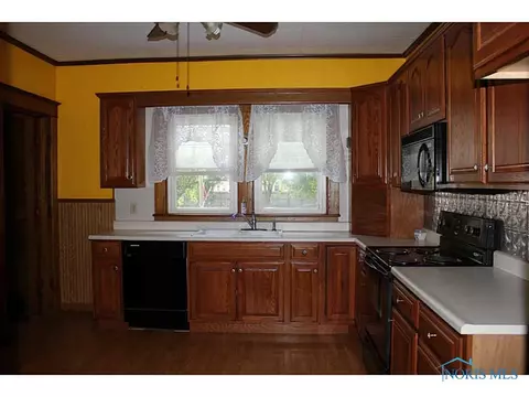 310 E Main, Ney, OH 43549 photo 2