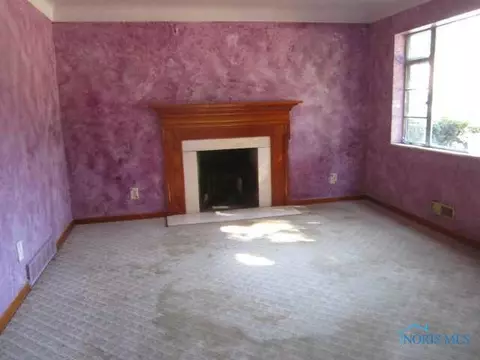 2119 Upton Ave, Toledo, OH 43607 photo 3