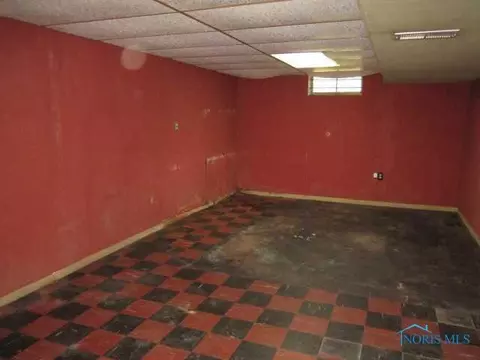 2119 Upton Ave, Toledo, OH 43607 photo 10