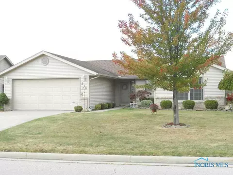 218 Gary Dr, Bryan, OH 43506 photo 1