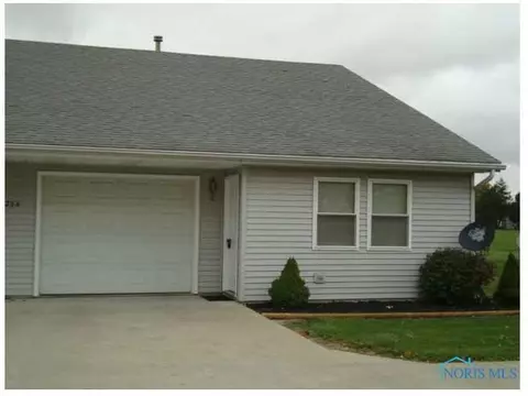 725 E Jackson, West Unity, OH 43570 photo 3