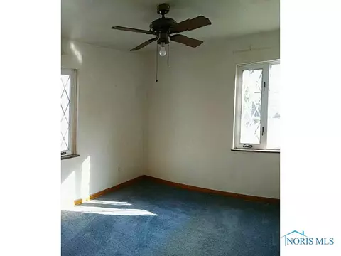 304 Ormond Dr, Toledo, OH 43608 photo 3