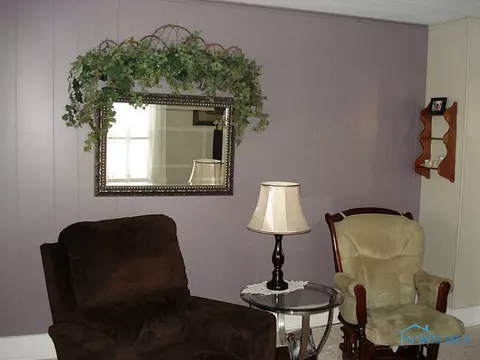 301 Summit St, Malinta, OH 43535 photo 11