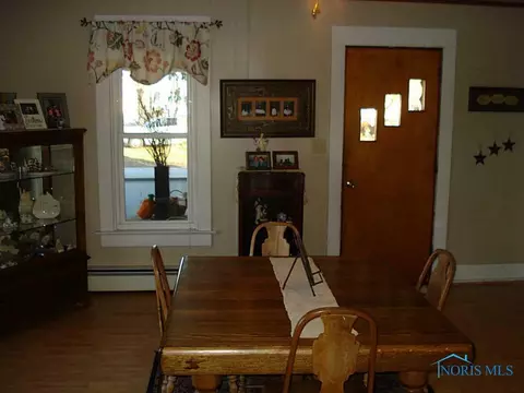 301 Summit St, Malinta, OH 43535 photo 8