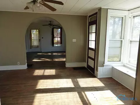 409 N Cherry St, Bryan, OH 43506 photo 5