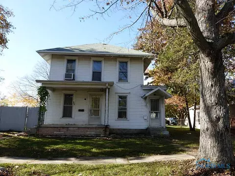 409 N Cherry St, Bryan, OH 43506 photo 4