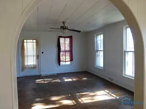 409 N Cherry St, Bryan, OH 43506 photo 7
