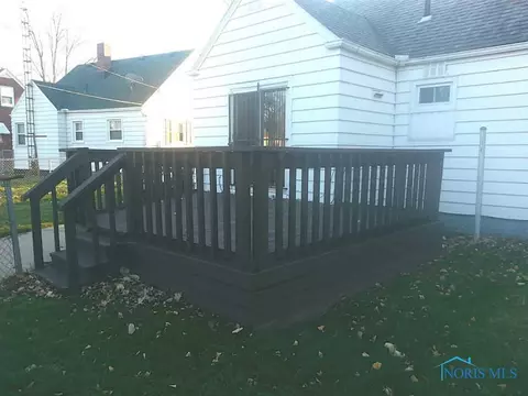 2328 Westmonte Rd, Toledo, OH 43607 photo 17