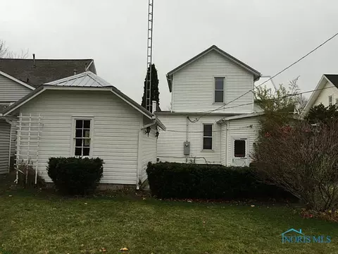 322 E High St, Bryan, OH 43506 photo 2
