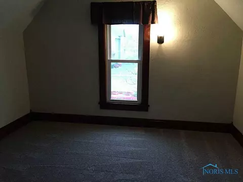 322 E High St, Bryan, OH 43506 photo 12