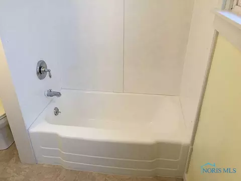 322 E High St, Bryan, OH 43506 photo 14