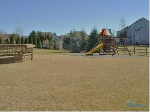 8959 White Eagle E, Sylvania, OH 43560 photo 3