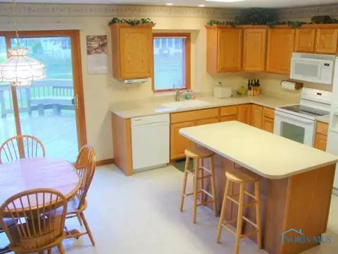 8959 White Eagle E, Sylvania, OH 43560 photo 7
